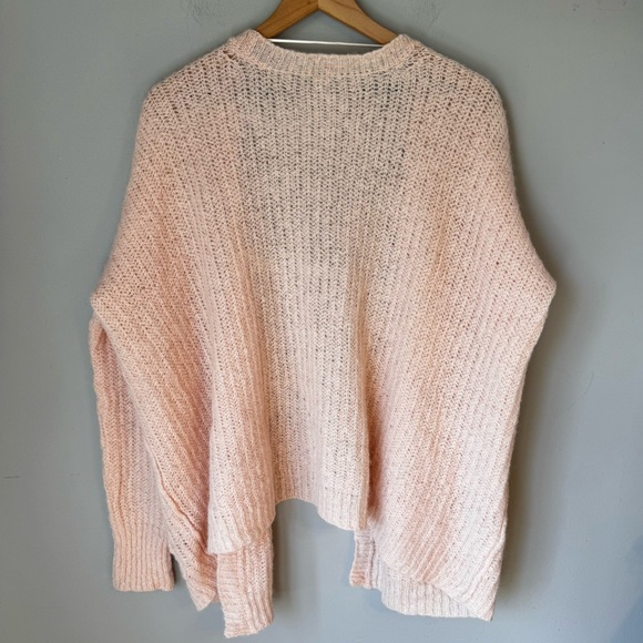 Free People Alpaca Weekend Getaway Coquette Open Cardigan Petal Pink -Size M - Picture 2 of 7